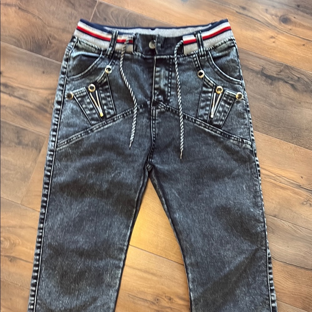Stylish Black Women's Jeans